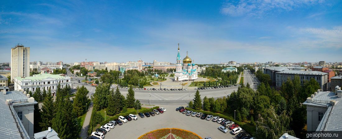 Панорама улицы Красный Путь в Омске фото