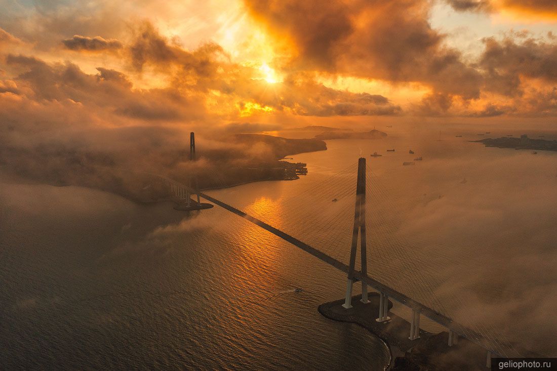 Русский мост во Владивостоке с высоты фото