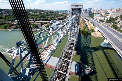 Ростовский разводной железнодорожный мост фото