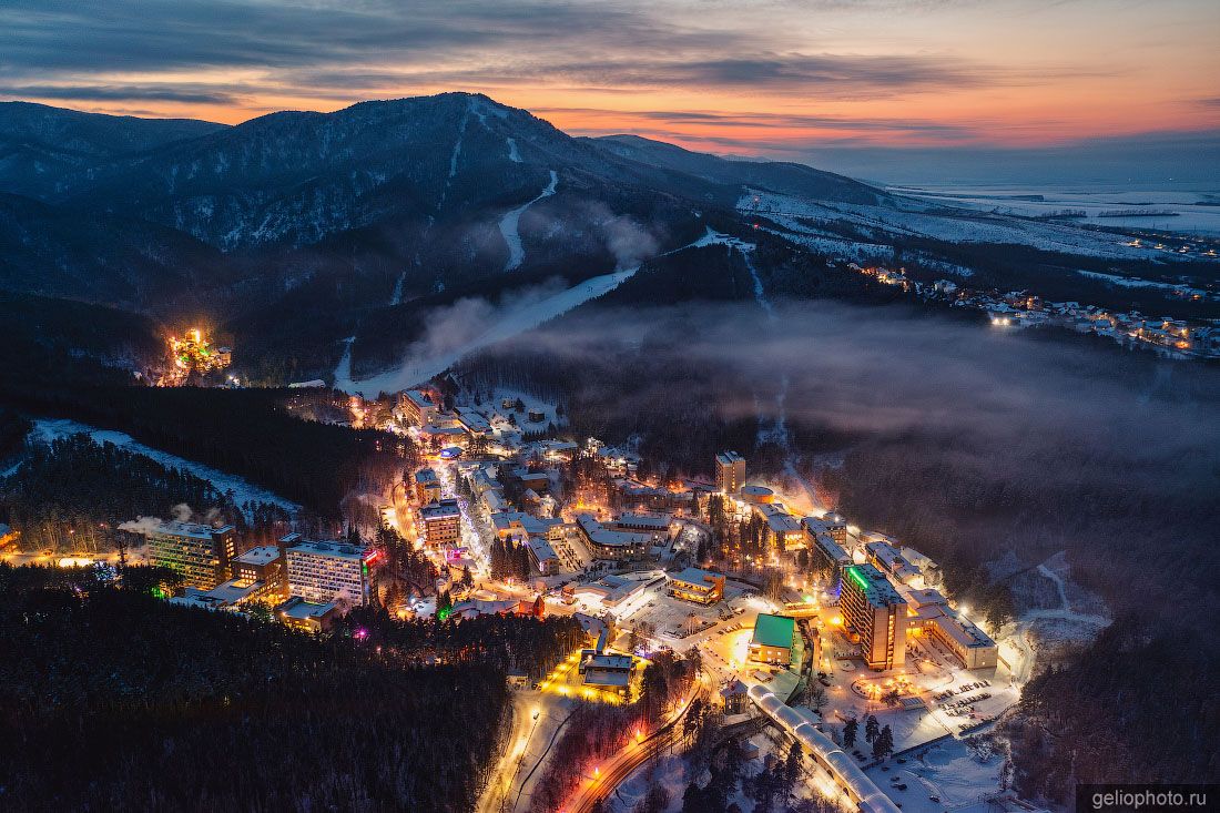Зимний курорт Белокуриха в Алтайском крае с высоты фото Gelio Зимний курорт Белокуриха в Алтайском крае с высоты фото