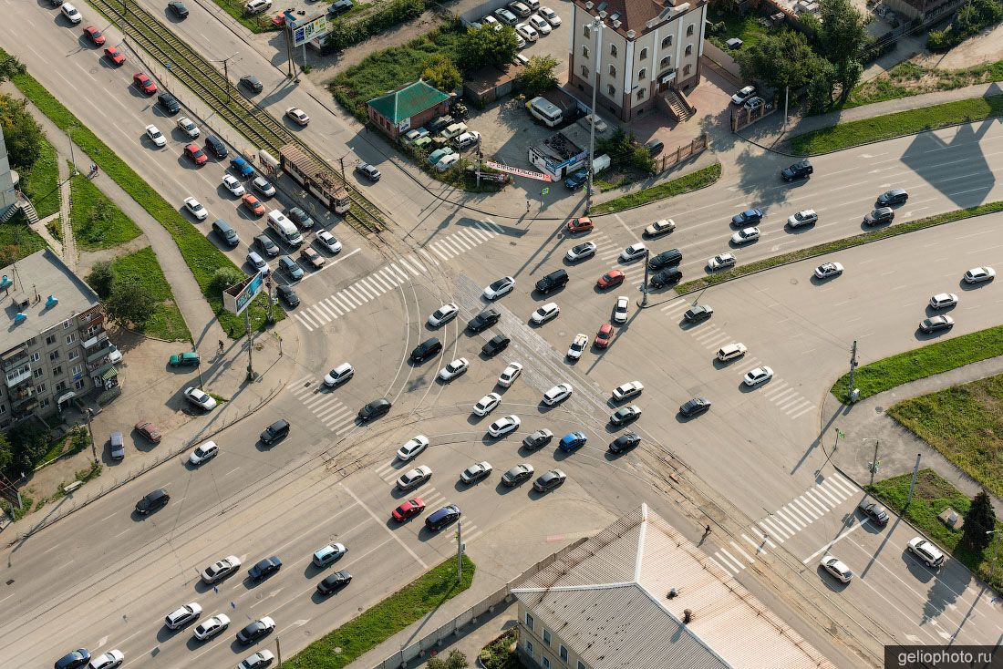 Перекрёсток Труда и Российской в Челябинске фото