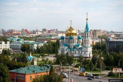 Успенский кафедральный собор в Омске фото
