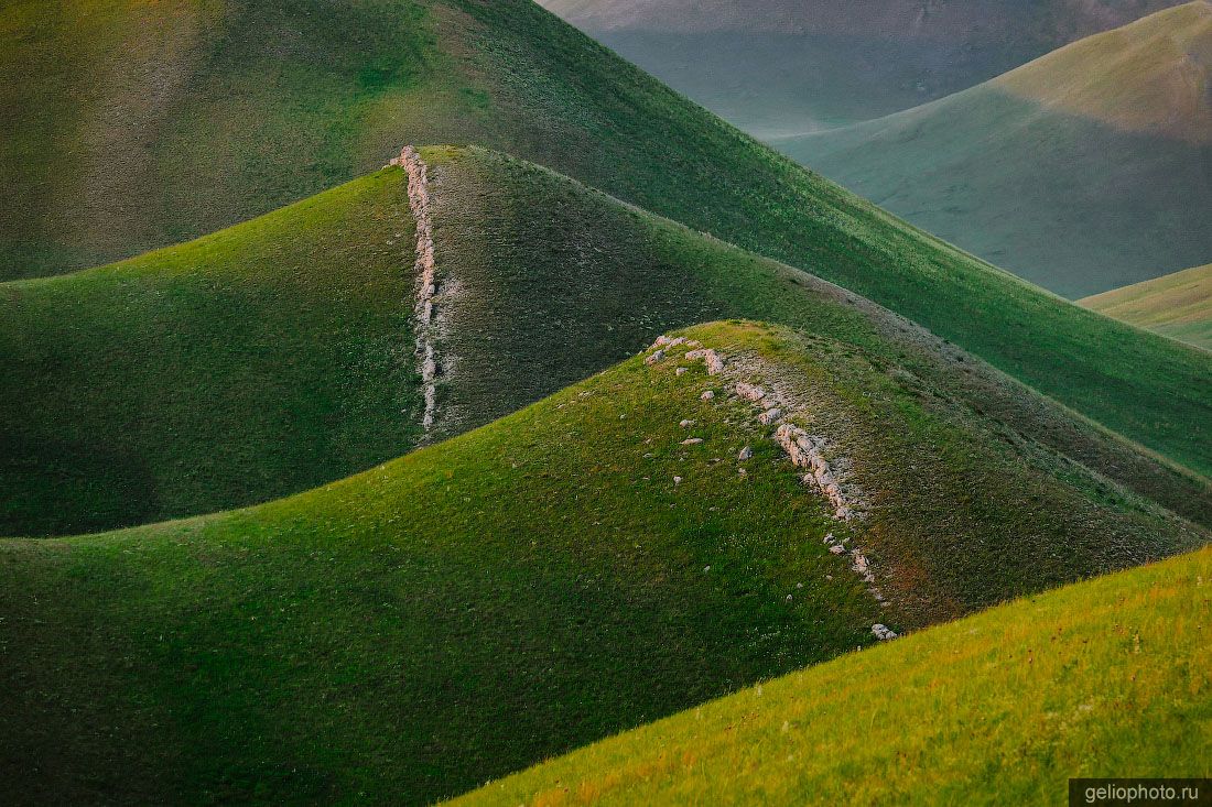 Долгие горы летом фото