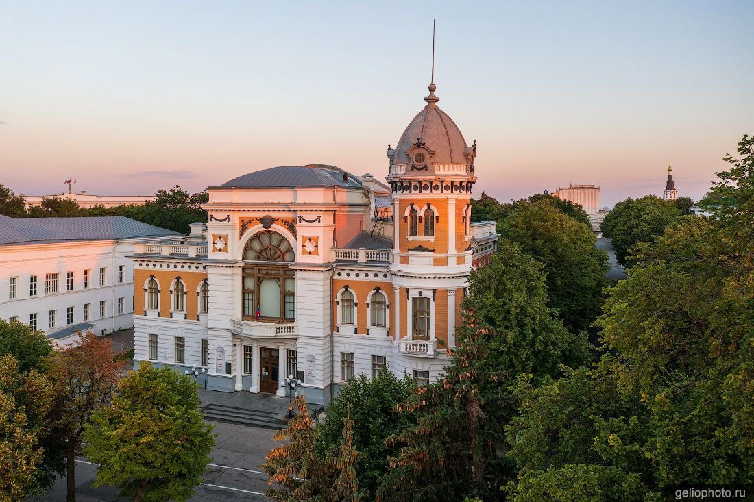 Дом-памятник Гончарова в Ульяновске фото