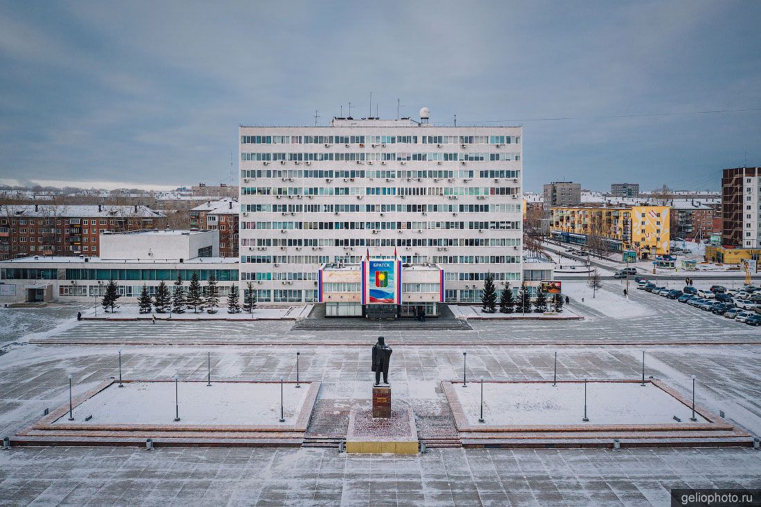 Администрация Братска фото