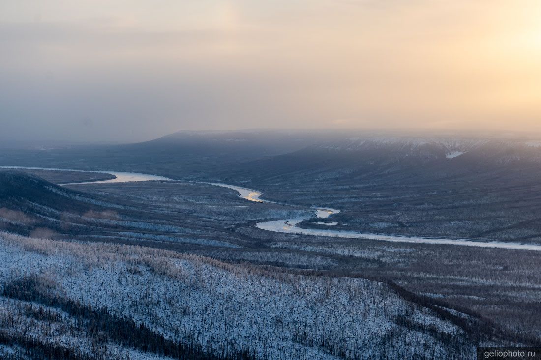Тайга Эвенкии зимой с высоты фото
