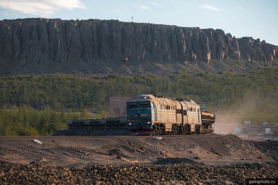 Поезд в Норильске фото