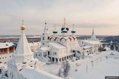 Вознесенский Печёрский монастырь в Нижнем Новгороде фото