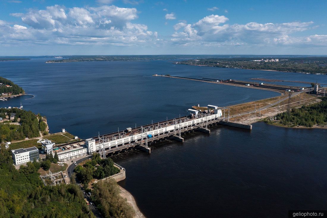 Камская ГЭС с высоты в Перми фото