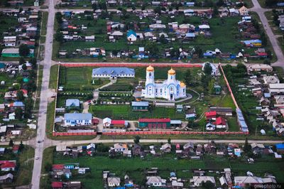 Покровский Александро-Невский женский монастырь в Колывани фото