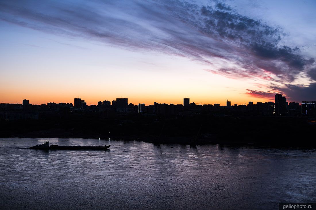 Река Обь в Новосибирске на рассвете фото
